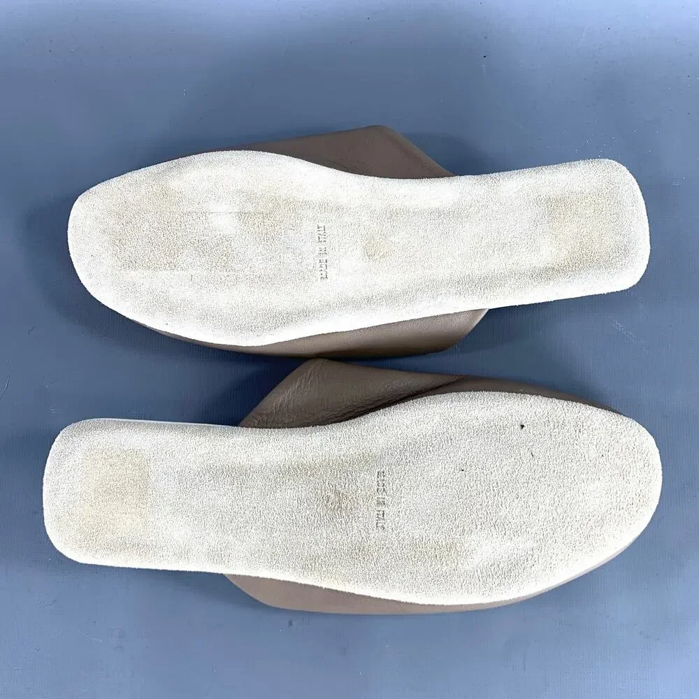 FRETTE Size 9 Grey Taupe Leather Slippers Loafers
